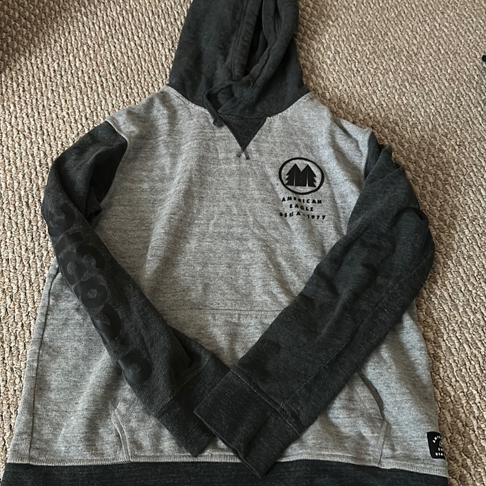 american eagle hoodie